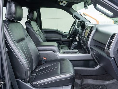 Used 2018 Ford F150 XLT w/ Equipment Group 302A Luxury AWD/4WD image 19