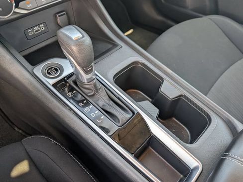 Used 2022 Nissan Sentra SV w/ Electronics Package FWD image 20