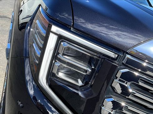 Used 2022 GMC Sierra 1500 Denali AWD/4WD image 23