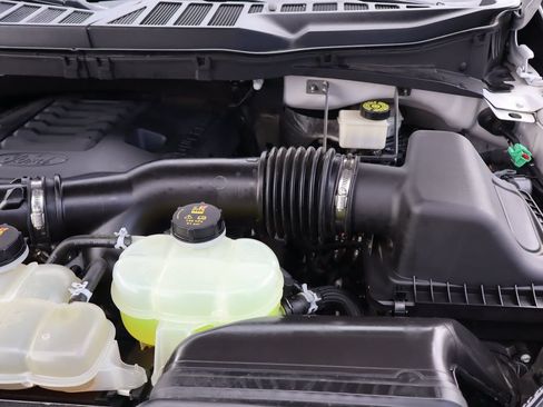 Used 2021 Ford F150 Lariat AWD/4WD image 39