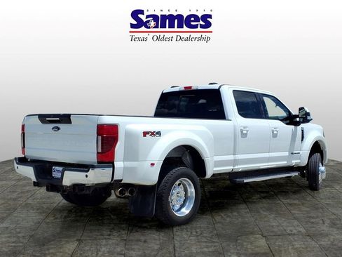 Used 2021 Ford F450 Lariat w/ Lariat Ultimate Package AWD/4WD image 3