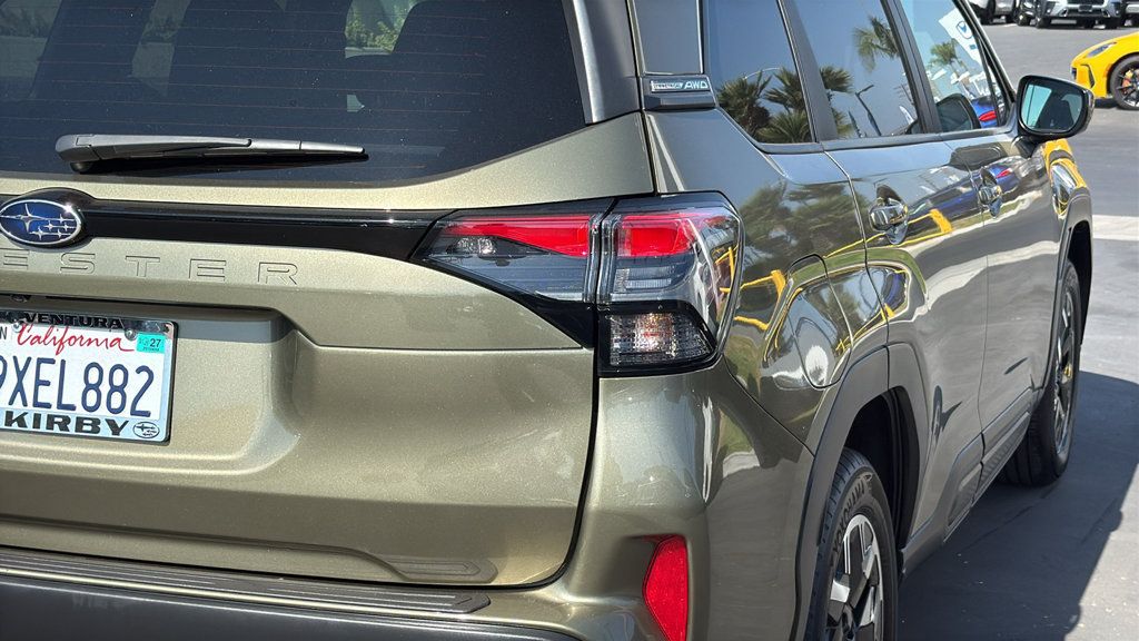 Certified 2026 Subaru Forester Premium AWD/4WD image 7