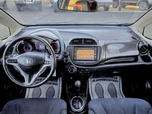 Used 2013 Honda Fit Sport image 9