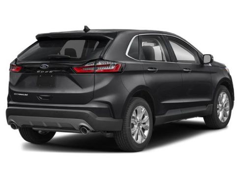 Used 2024 Ford Edge Titanium AWD/4WD image 2