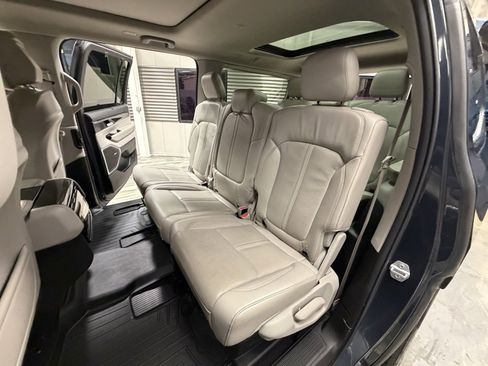 Used 2022 Jeep Wagoneer Series I w/ Convenience Group I image 9