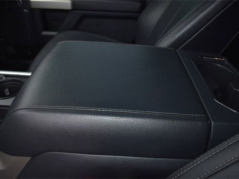 Used 2022 Ford F250 Lariat w/ Lariat Ultimate Package image 23