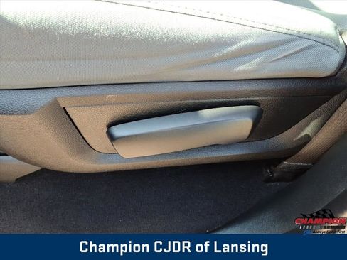 Used 2018 RAM 1500 Express image 16