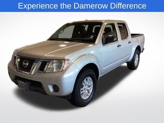 Used 2014 Nissan Frontier SV image 1