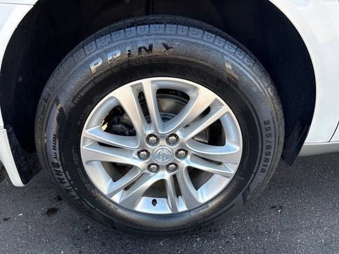 Used 2019 Buick Enclave Essence w/ Trailering Package, 5000 lbs. FWD image 5