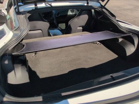 Used 2017 Chevrolet Corvette Stingray Coupe w/ 1LT image 6