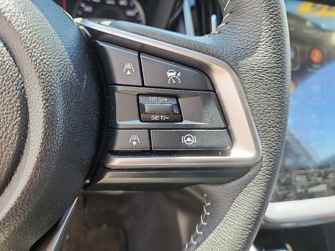 Used 2025 Subaru Outback Premium AWD/4WD image 20