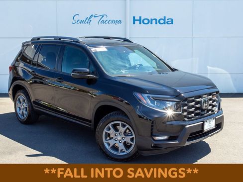 Certified 2025 Honda Passport TrailSport image 1