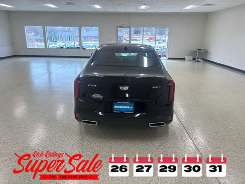 Used 2025 Cadillac CT4 Premium Luxury image 6