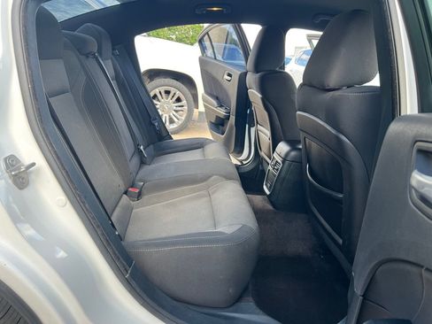 Used 2018 Dodge Charger R/T RWD image 15