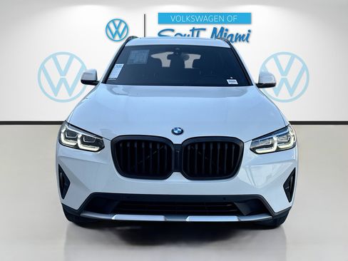 Used 2023 BMW X3 xDrive30i image 2