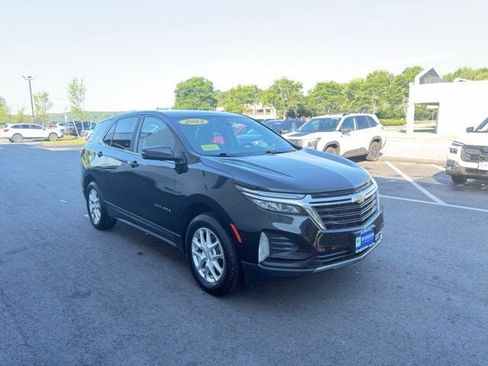 Used 2023 Chevrolet Equinox LT AWD/4WD image 4
