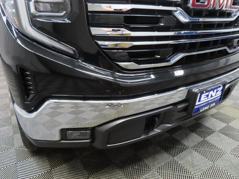 Used 2024 GMC Sierra 1500 SLT w/ SLT Convenience Package image 43