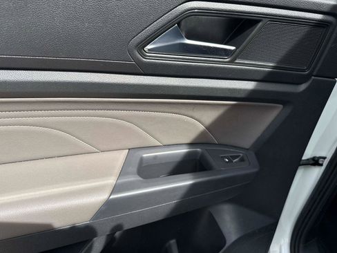 Used 2022 Volkswagen Atlas SE w/ Panoramic Sunroof Package image 7