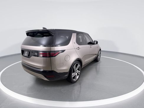 Used 2021 Land Rover Discovery HSE R-Dynamic AWD/4WD image 8