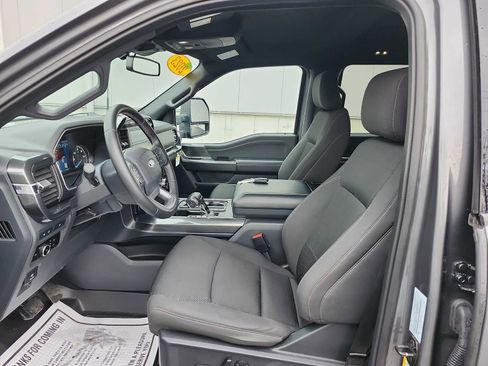 Used 2023 Ford F150 XLT w/ Equipment Group 302A High image 11