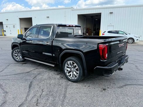 Used 2024 GMC Sierra 1500 Denali AWD/4WD image 3