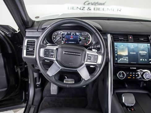Used 2023 Land Rover Discovery HSE R-Dynamic AWD/4WD image 27