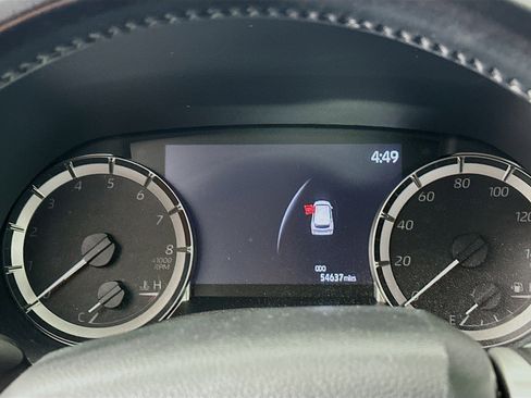 Used 2023 Toyota Highlander XLE AWD/4WD image 19