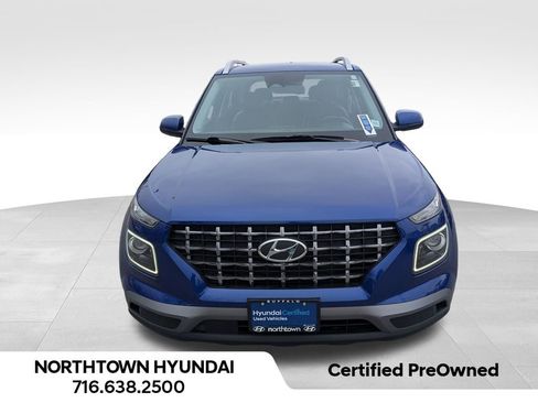 Certified 2023 Hyundai Venue Limited w/ Cargo Package image 6