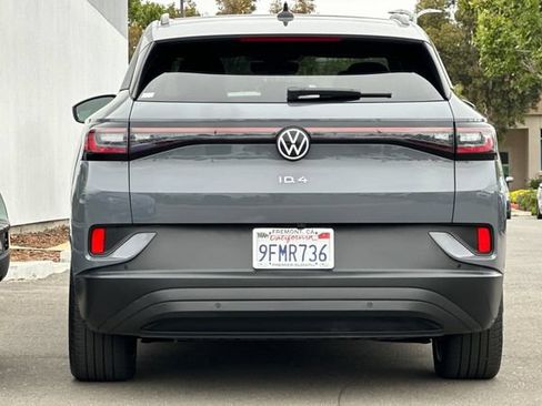 Used 2023 Volkswagen ID.4 Pro S RWD image 5