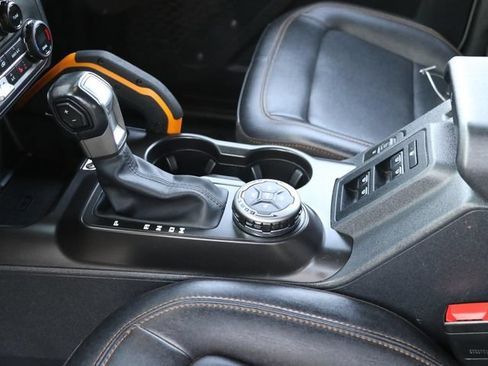 Used 2023 Ford Bronco Badlands AWD/4WD image 30
