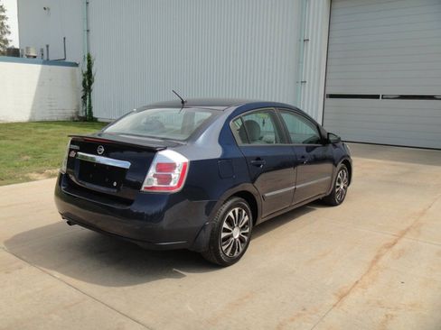 Used 2012 Nissan Sentra 2.0 S FWD image 6