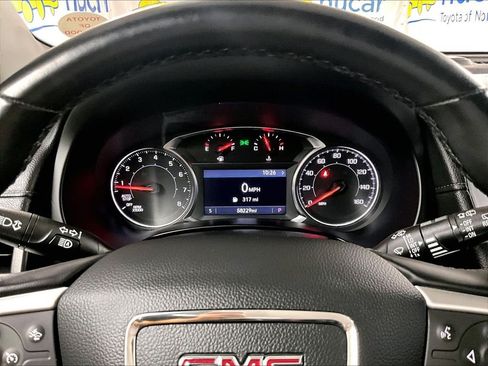 Used 2024 GMC Terrain SLT AWD/4WD image 23