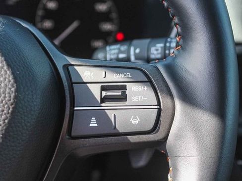 Used 2025 Honda CR-V Sport-L image 33