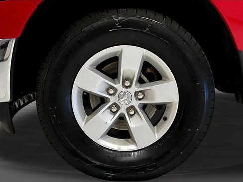 Used 2023 RAM 1500 Classic SLT w/ Trailer & Traction Group image 34