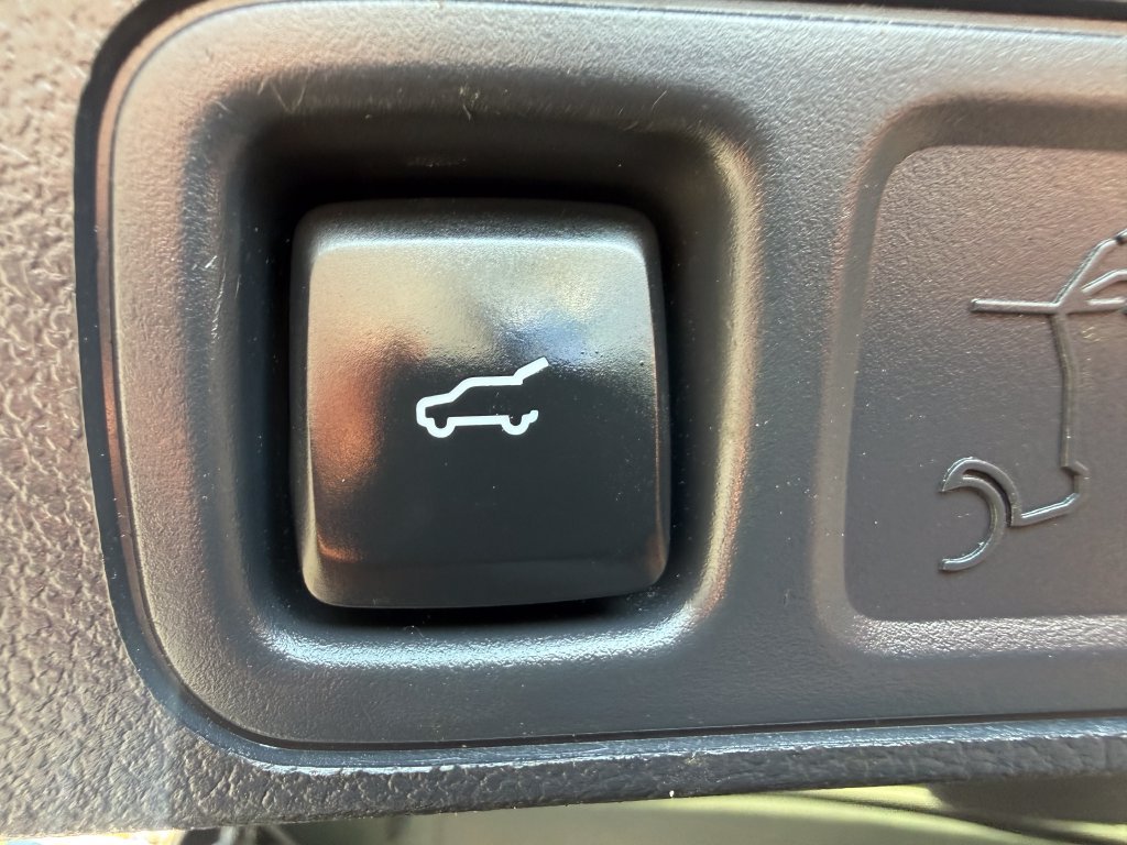 Used 2023 Ford Expedition Max XLT AWD/4WD image 22