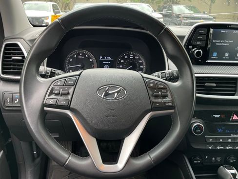 Used 2021 Hyundai Tucson Sport FWD image 16
