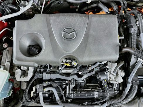 Used 2025 MAZDA CX-50 AWD 2.5 Hybrid w/ Premium Pkg image 34