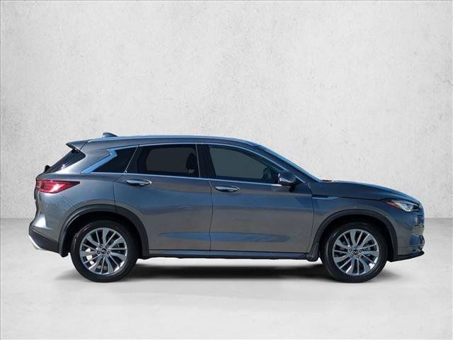 Used 2025 INFINITI QX50 Luxe AWD/4WD image 4
