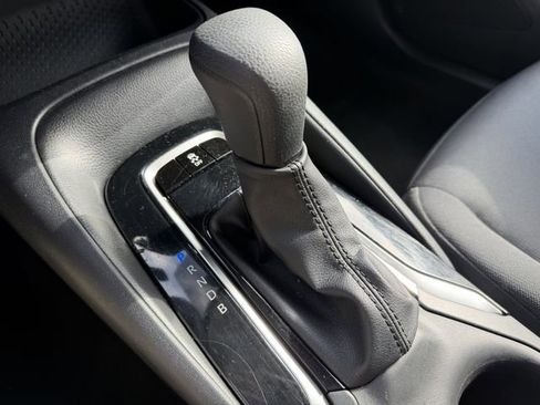 Certified 2024 Toyota Corolla LE image 19