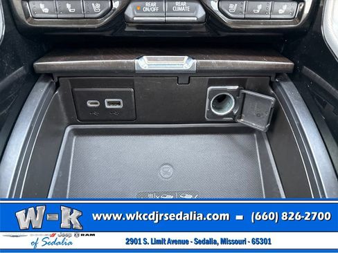 Used 2021 GMC Yukon Denali AWD/4WD image 46