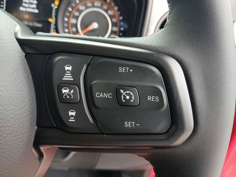 New 2026 Jeep Wrangler Unlimited Sport w/ Convenience Group image 12