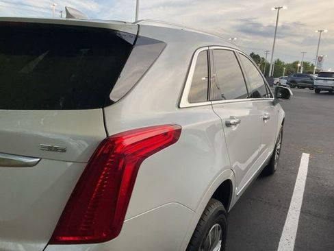 Used 2019 Cadillac XT5 FWD image 5