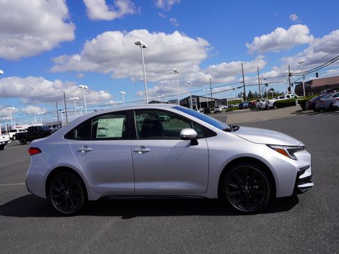 New 2026 Toyota Corolla SE image 4