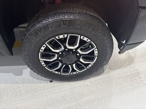 Used 2022 GMC Sierra 2500 Denali w/ Denali Ultimate Package image 43