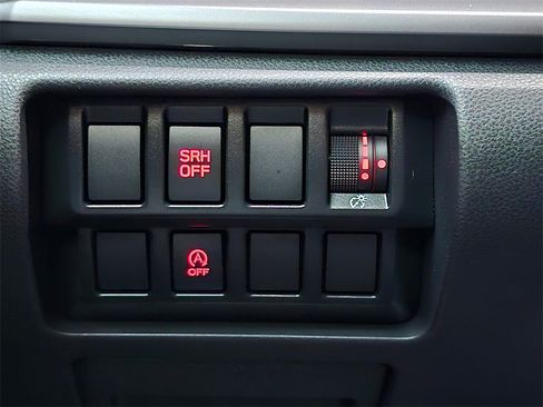 Used 2021 Subaru Forester Premium image 32