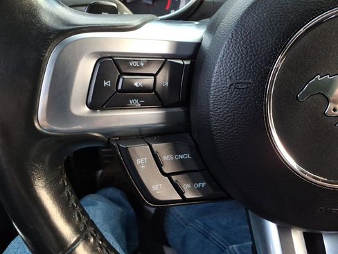 Used 2021 Ford Mustang Premium image 14