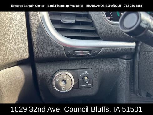 Used 2016 Chevrolet Traverse LT w/ Traveler's Package image 23