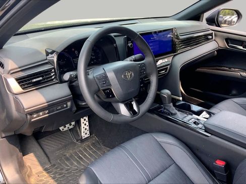 Used 2026 Toyota Camry XSE AWD/4WD image 18