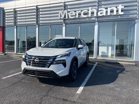 New 2026 Nissan Rogue SV image 5