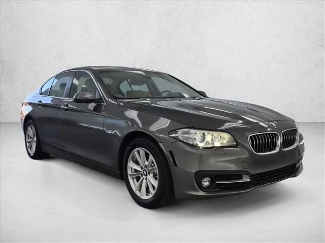 Used 2015 BMW 528i xDrive Sedan AWD/4WD image 3